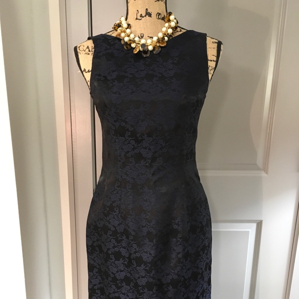 🌗Karen Kane Collection 🌓 - Picture 3 of 8